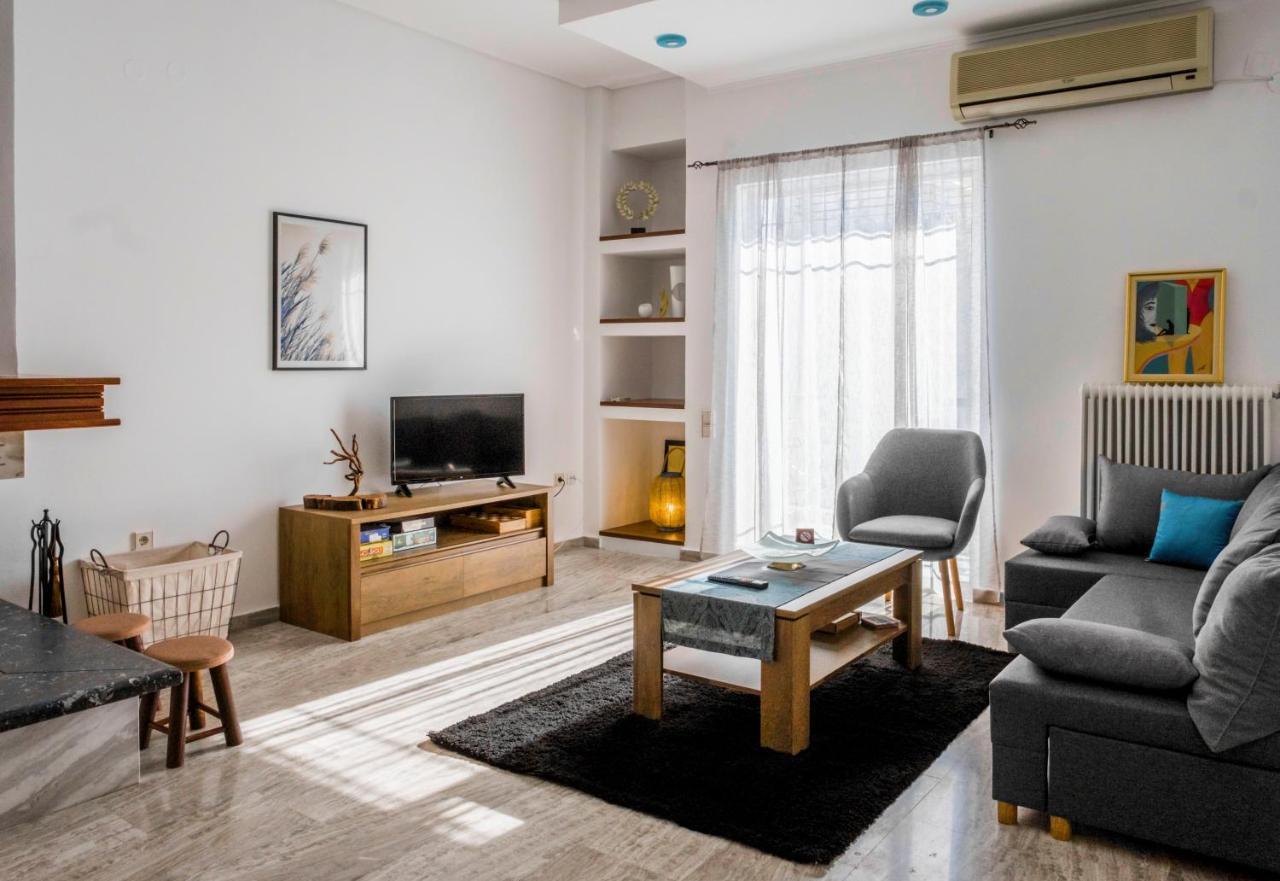 The Home Sweet Home - Family Friendly 2 Floor Apartment 칼라마타 외부 사진
